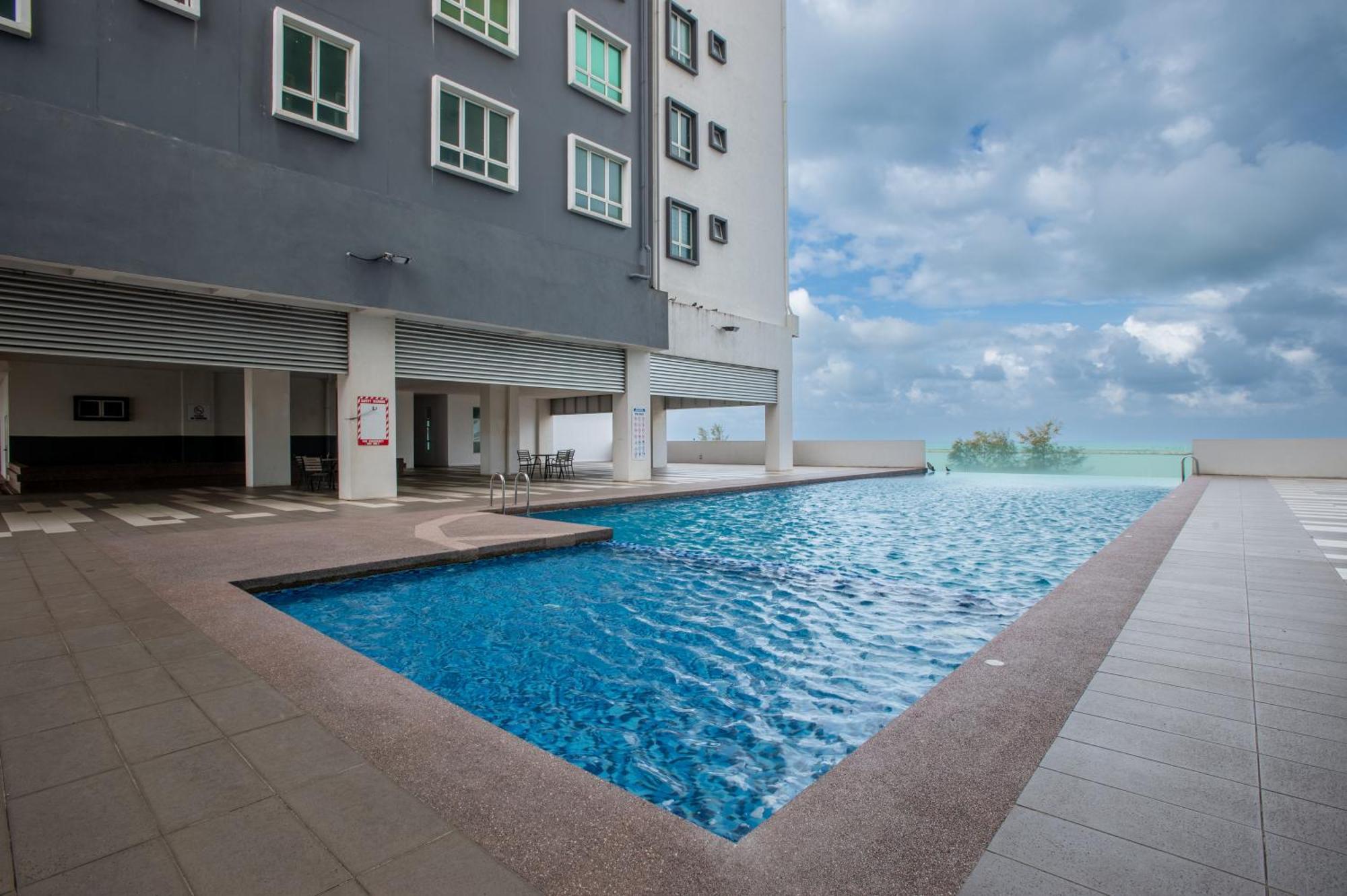 Infinity Sea View Pool Beach View 3Rooms 2Parkings 瓜拉丁加奴 外观 照片